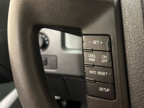 Used 2011 Ford F150 XLT w/ XLT Custom Pkg RWD image 20