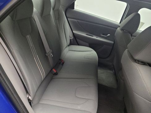 Used 2023 Hyundai Elantra SEL w/ Convenience Package FWD image 19