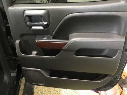 Used 2017 GMC Sierra 1500 SLE w/ SLE Value Package AWD/4WD image 44