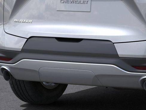 New 2025 Chevrolet Blazer LT FWD image 14