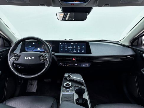 Used 2022 Kia EV6 Wind image 23