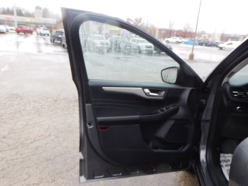 Used 2021 Ford Escape SEL image 12