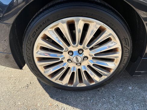 Used 2013 Lincoln MKZ AWD image 8