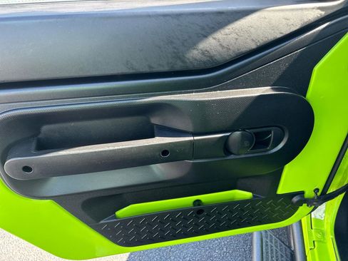 Used 2012 Jeep Wrangler Unlimited Sport image 13