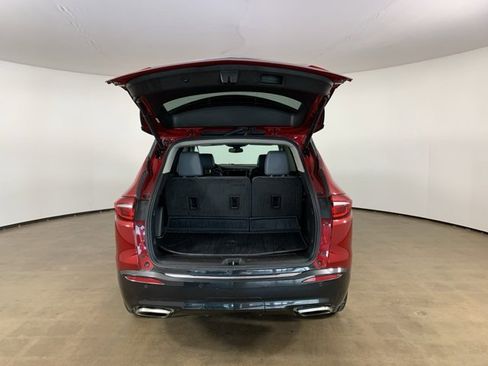 Used 2021 Buick Enclave Premium w/ Sun and Sites Package image 12