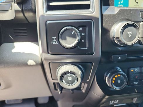 Used 2017 Ford F150 XLT w/ Equipment Group 302A Luxury AWD/4WD image 50