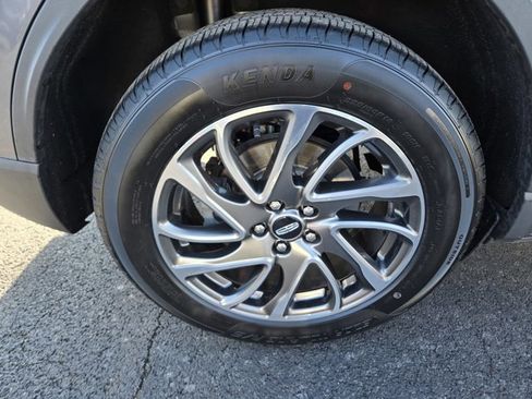 Used 2022 Lincoln Corsair AWD w/ Equipment Group 101A image 46