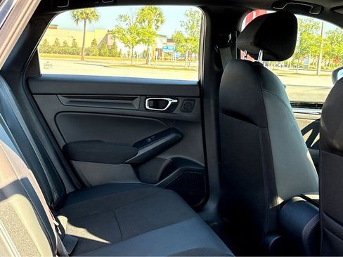 Used 2025 Honda Civic Sport image 11