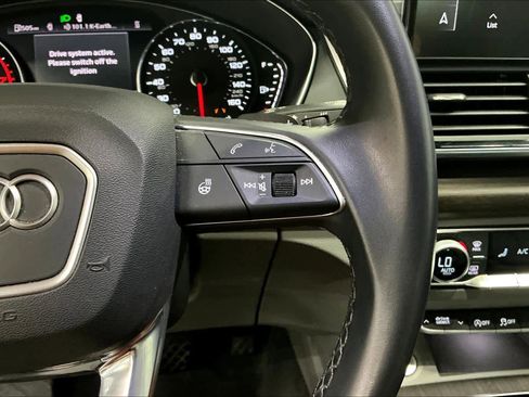 Used 2022 Audi Q5 2.0T Premium w/ Convenience Package image 21