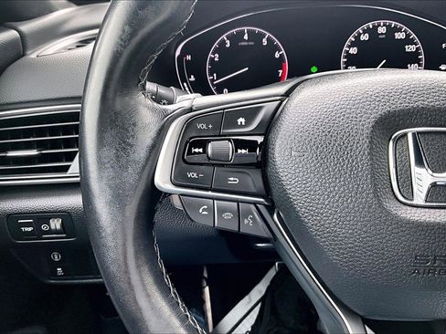 Used 2018 Honda Accord Sport image 11