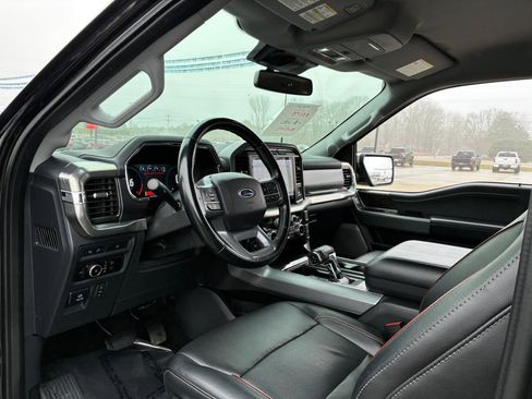 Used 2023 Ford F150 Lariat image 14