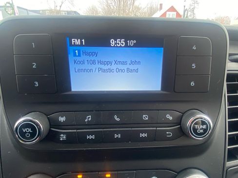 Used 2024 Ford Transit 250 T-250 130 Low Rf 9070 GVWR RW w/ Exterior Upgrade Package image 31