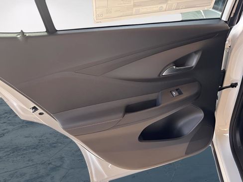 New 2026 Buick Envista Avenir image 8