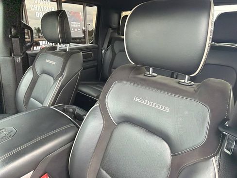 Used 2024 RAM 1500 Laramie AWD/4WD image 24