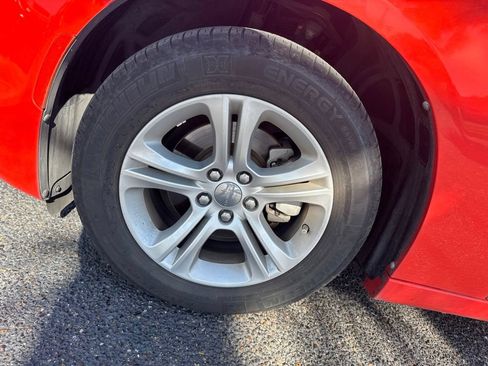 Used 2023 Dodge Charger SXT RWD image 12