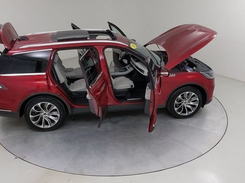 Used 2025 Lincoln Aviator Reserve w/ Luxury Package AWD/4WD image 53
