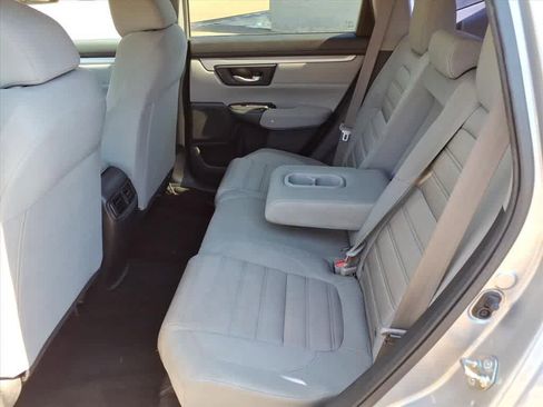 Used 2017 Honda CR-V LX image 9