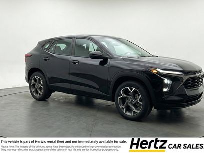 Used 2025 Chevrolet Trax LT