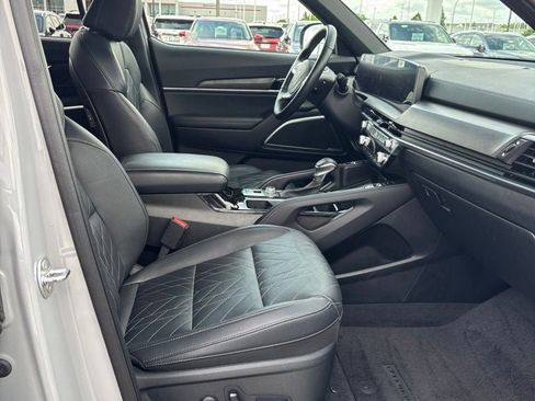 Used 2024 Kia Telluride SX X-Pro AWD/4WD image 29