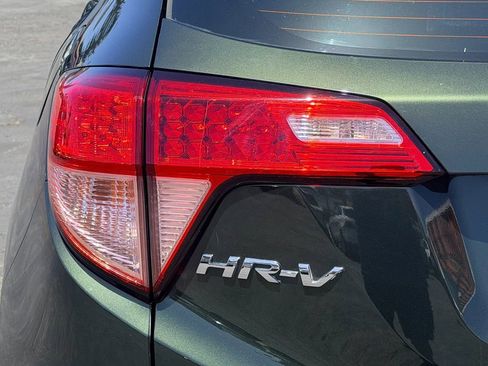 Used 2017 Honda HR-V LX image 10