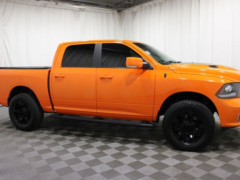 Used 2017 RAM 1500 Sport w/ Ignition Orange Sport Package image 28