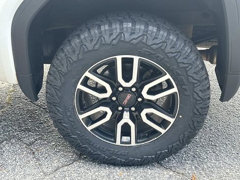 Used 2021 GMC Sierra 1500 AT4 image 20