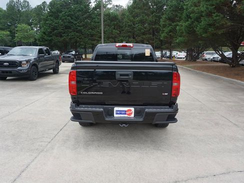 Used 2022 Chevrolet Colorado LT w/ Luxury Package RWD image 21