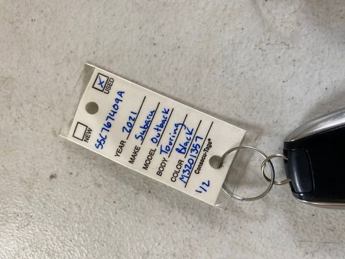 Used 2021 Subaru Outback Touring w/ Popular Package #2 image 33