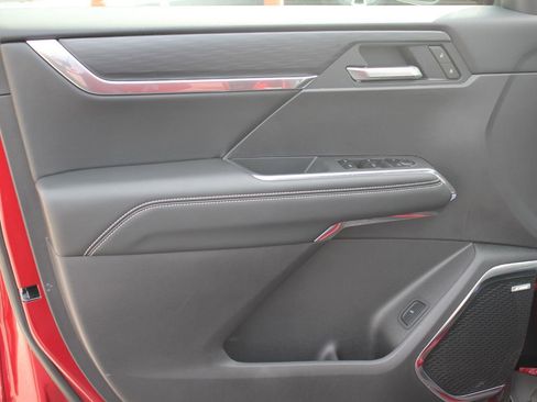 New 2025 GMC Acadia Elevation w/ Elevation Premium Package image 13