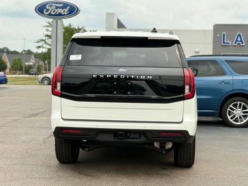 New 2027 Ford Expedition Active AWD/4WD image 42