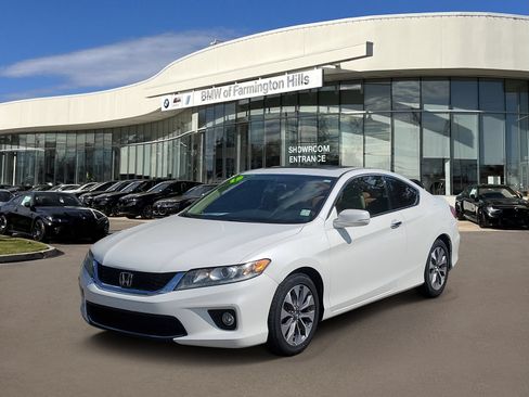 Used 2015 Honda Accord EX image 1