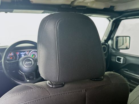 Used 2019 Jeep Wrangler Unlimited Sport AWD/4WD image 27