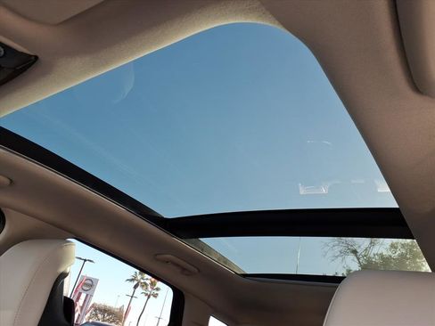 Used 2026 Kia Sportage EX image 12