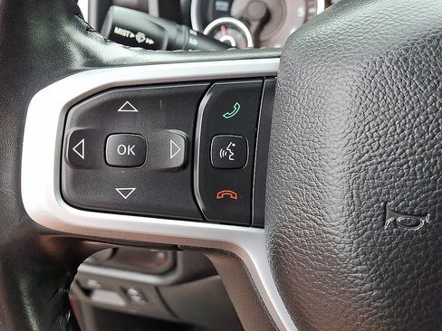 Certified 2022 RAM 1500 Big Horn AWD/4WD image 9