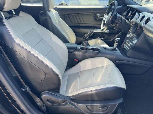Used 2022 Ford Mustang GT Premium w/ Black Accent Package RWD image 25