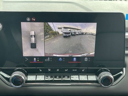 New 2026 GMC Canyon Elevation w/ Convenience Package AWD/4WD image 15