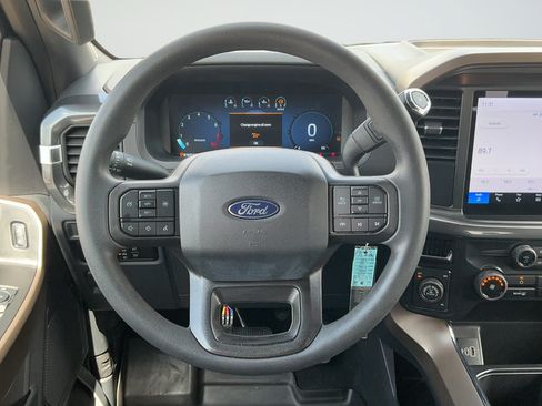 Used 2025 Ford F150 STX w/ Equipment Group 201A FX4 AWD/4WD image 9