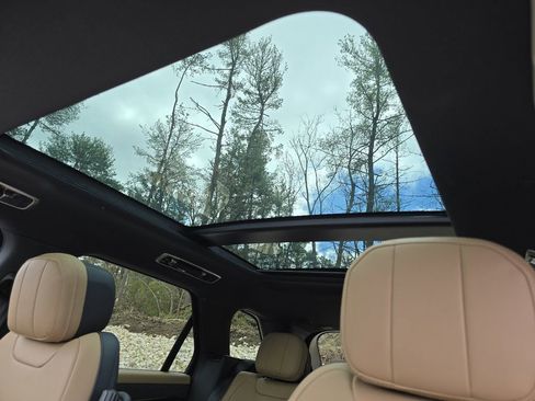 New 2026 Land Rover Range Rover Sport Dynamic SE AWD/4WD image 3