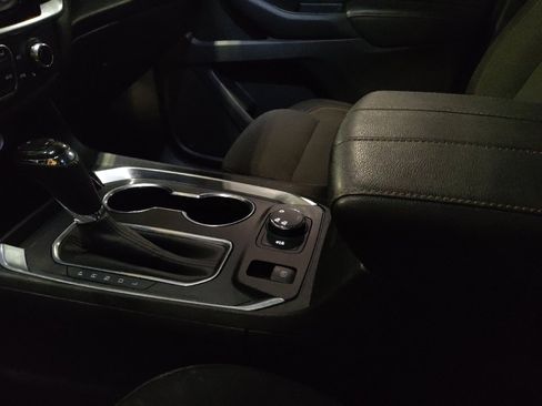 Used 2019 Chevrolet Traverse LT image 26