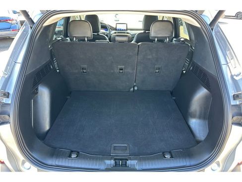 Used 2021 Ford Escape Titanium image 17