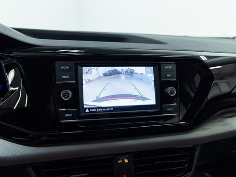 Used 2023 Volkswagen Taos S image 17