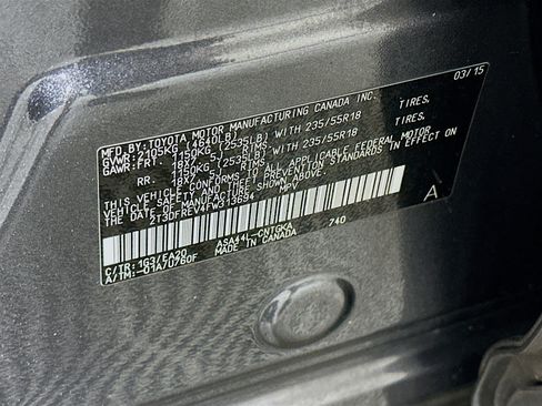 Used 2015 Toyota RAV4 Limited image 12