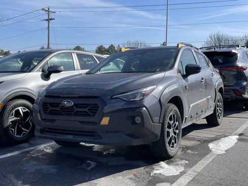 Used 2024 Subaru Crosstrek 2.5i Wilderness image 3