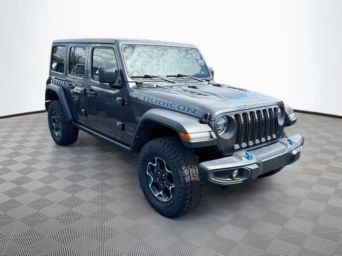 Used 2022 Jeep Wrangler Unlimited Rubicon 4xe w/ Safety Group AWD/4WD image 4