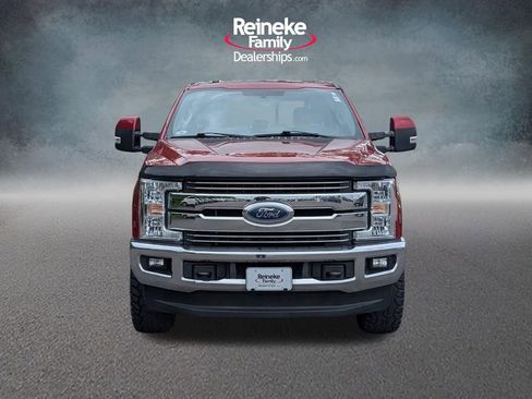 Used 2017 Ford F250 Lariat w/ Lariat Value Package AWD/4WD image 2