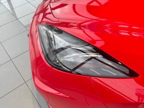Used 2024 Chevrolet Corvette Stingray Premium Cpe w/ Z51 Performance Package RWD image 47