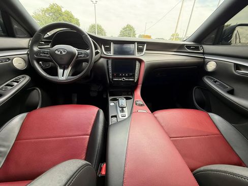 Used 2023 INFINITI QX50 Sport AWD/4WD image 11