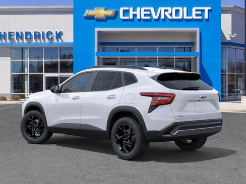 New 2026 Chevrolet Trax LT image 5