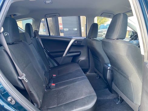 Used 2018 Toyota RAV4 LE w/ All Weather Liner Package image 27
