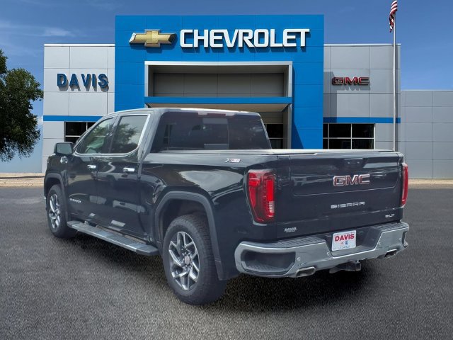 Used 2024 GMC Sierra 1500 SLT w/ SLT Premium Plus Package AWD/4WD image 5